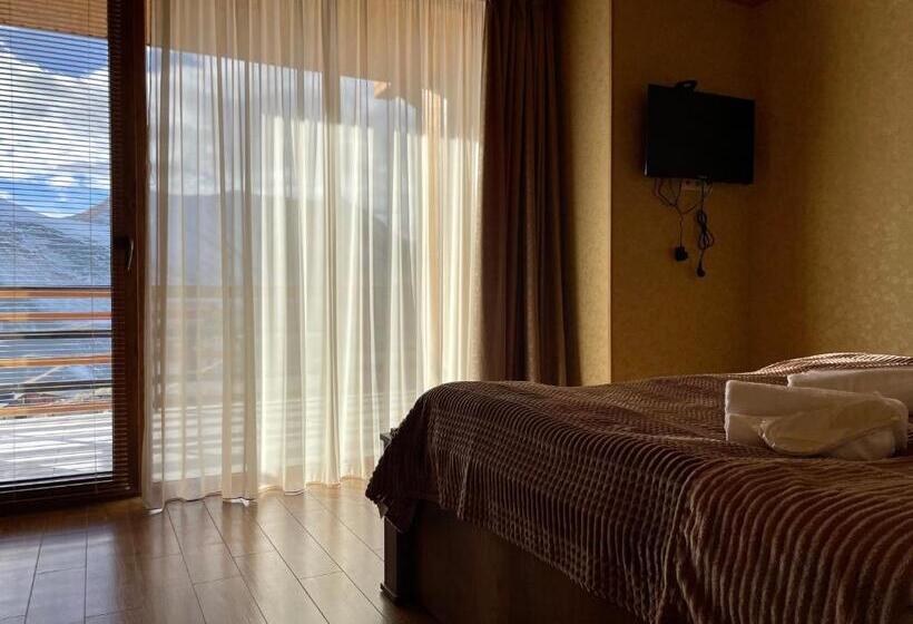 پانسیون Gudauri Hillsite