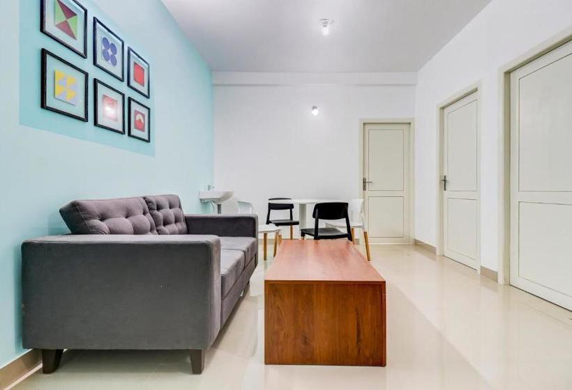 פנסיון Oyo 60354 Home Meadow Homes