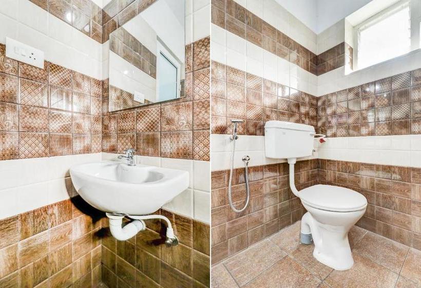 פנסיון Oyo 60354 Home Meadow Homes