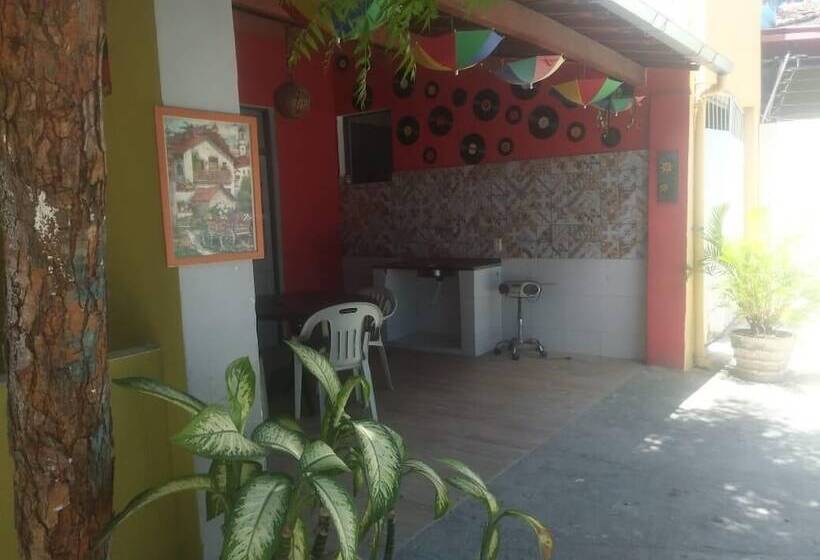 פנסיון Ribeira Dos Arrecifes Hostel