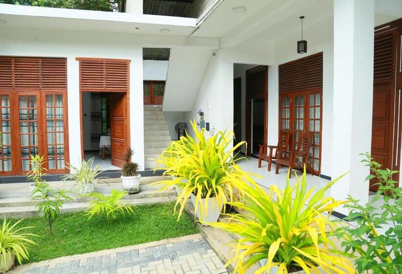 Пансион Verona D' Oro