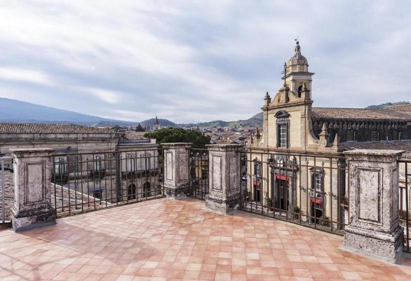 مبيت وإفطار Etnaglossa