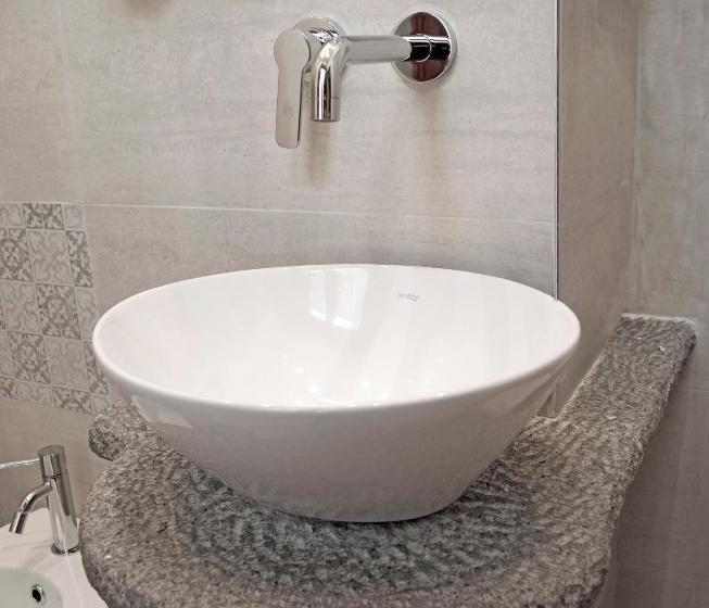 مبيت وإفطار Etnaglossa