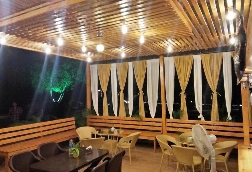 בית מלון כפרי Bliss Water Resort