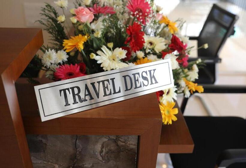 Отель Dhanya Residency