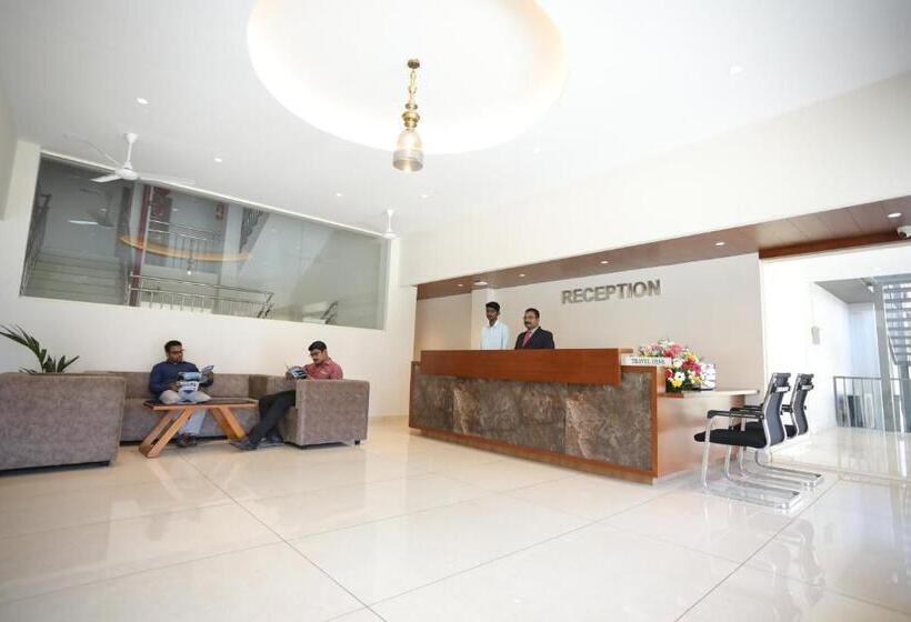 Отель Dhanya Residency