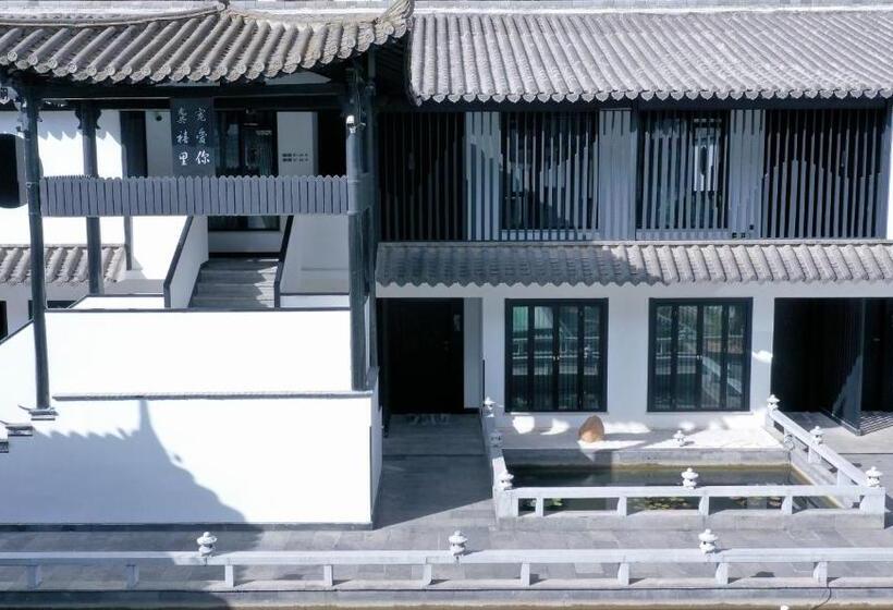 Xijian Hotel   Kunming Dongfeng East Road Dashuying Metro Station