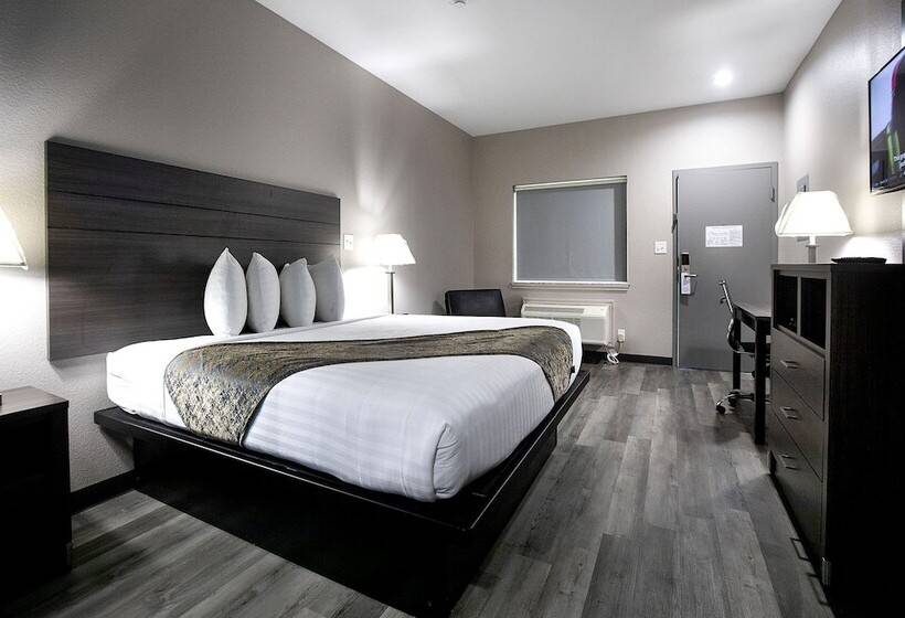 בית מלון כפרי Express Inn