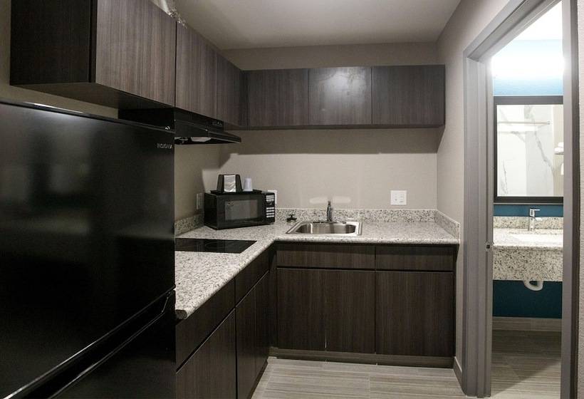 בית מלון כפרי Express Inn