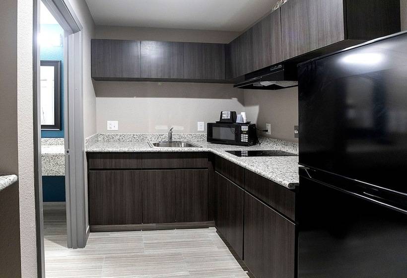 בית מלון כפרי Express Inn