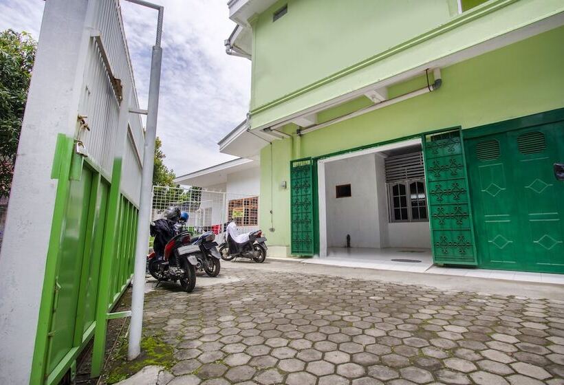 فندق Zleepy Pemuda Idaman