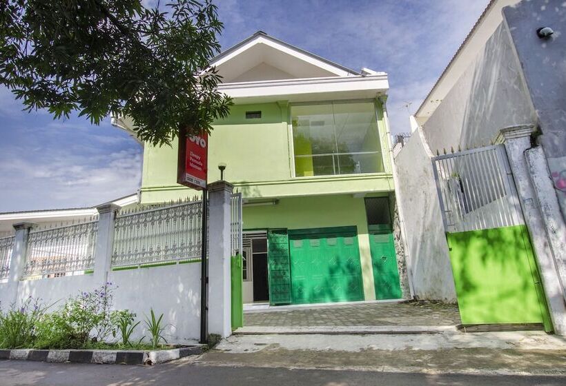 فندق Zleepy Pemuda Idaman