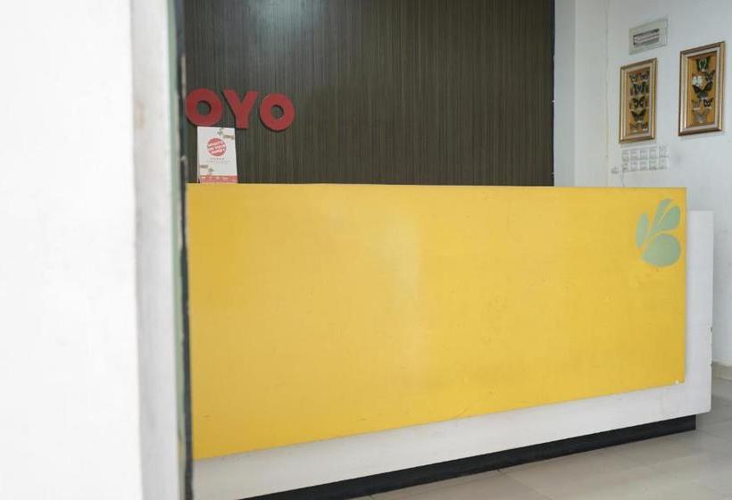 ホテル Almira Homestay