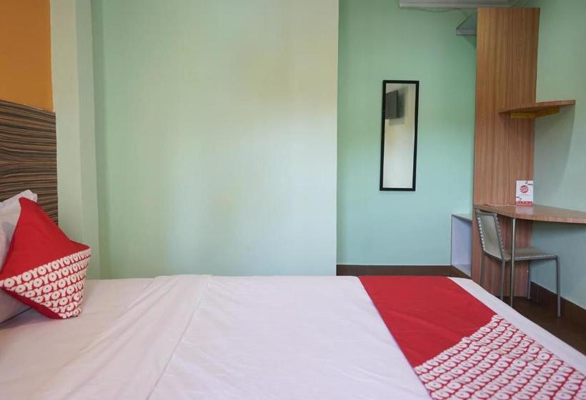 ホテル Almira Homestay