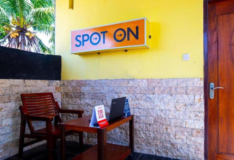 هتل Spot On 2732 Sandy Guesthouse