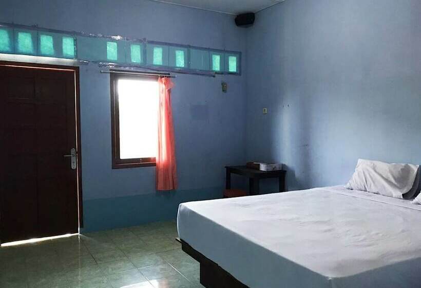 בית מלון כפרי Spot On 2844 Kelekak Bunda