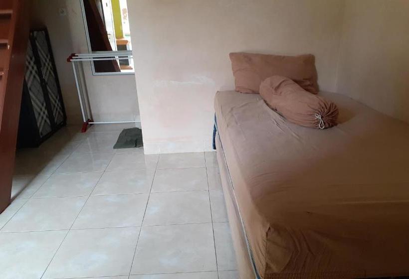 ホテル Spot On 2846 Kost Faza