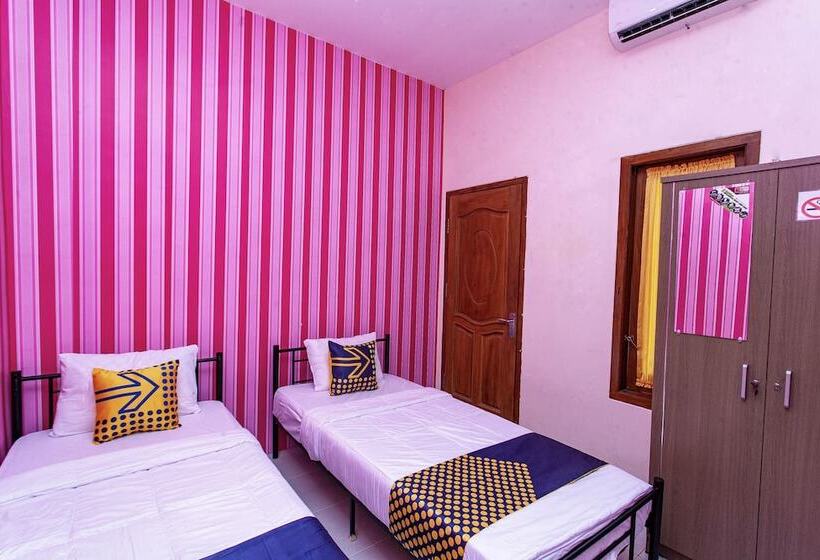 فندق Spot On 2875 Kost Pandawa Syariah