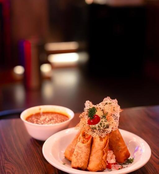 Отель The Grand Shaurya