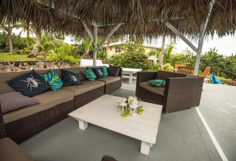 Hotel The Sunset Cove And Rainbow Room