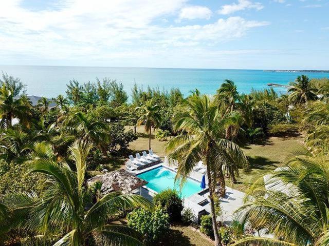 Hotel The Sunset Cove And Rainbow Room
