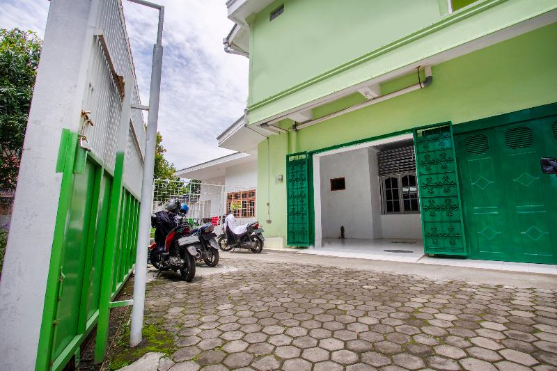 فندق Zleepy Pemuda Idaman