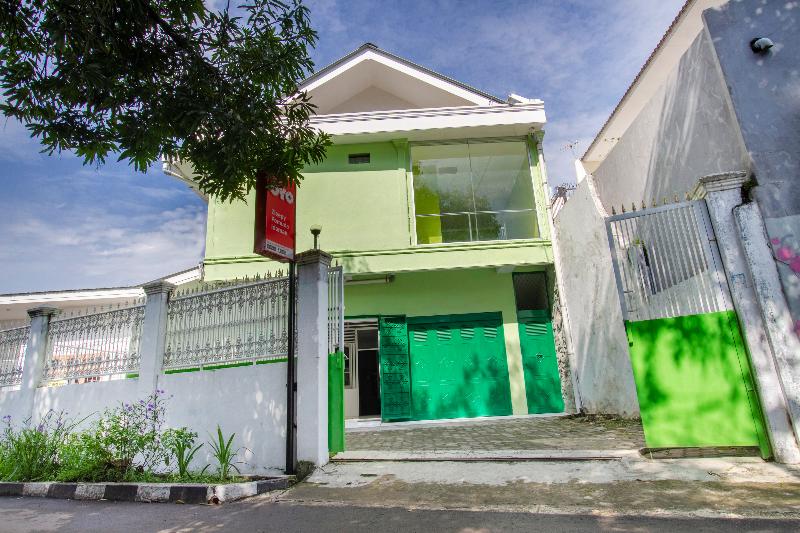 فندق Zleepy Pemuda Idaman