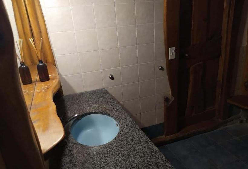 Общежитие Huecubu Public House