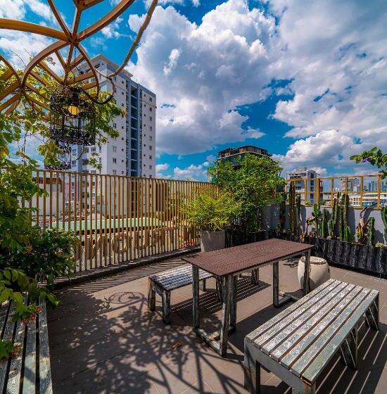 هتل Cactusland Boutique