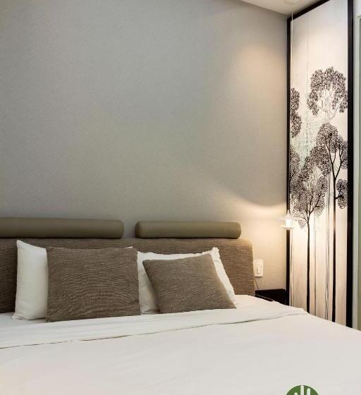 هتل Cactusland Boutique