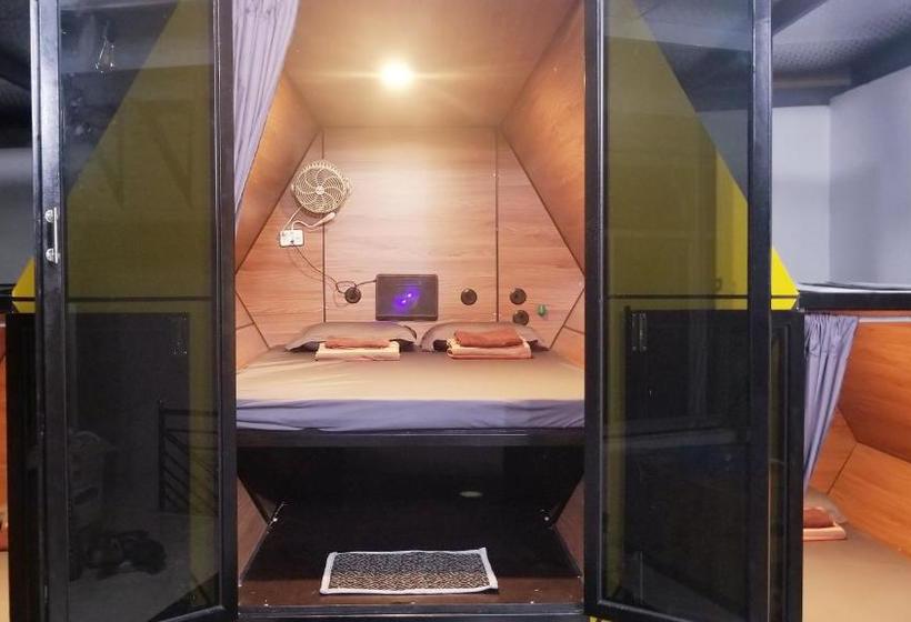 هتل کپسول Codohomestay Garden