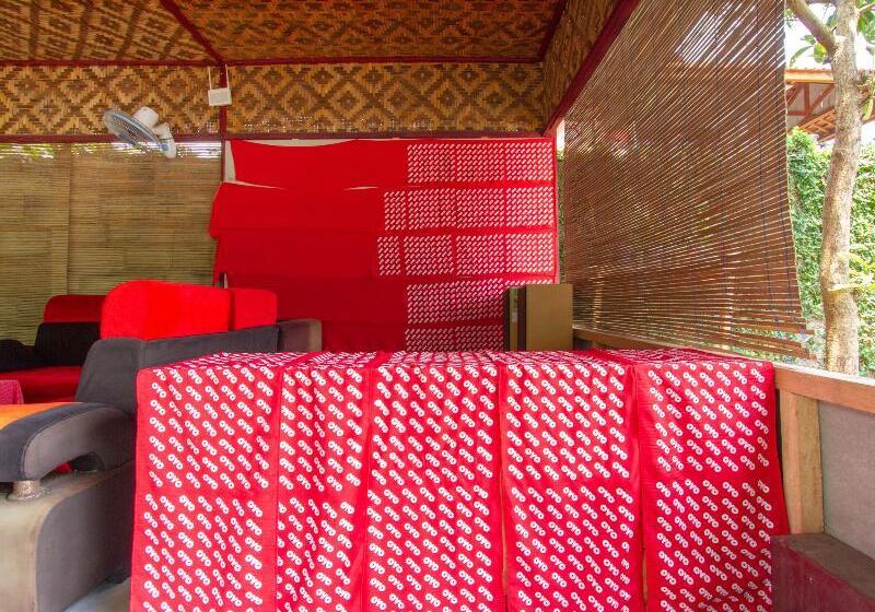 هتل Oyo 2588 Pondok Romeo