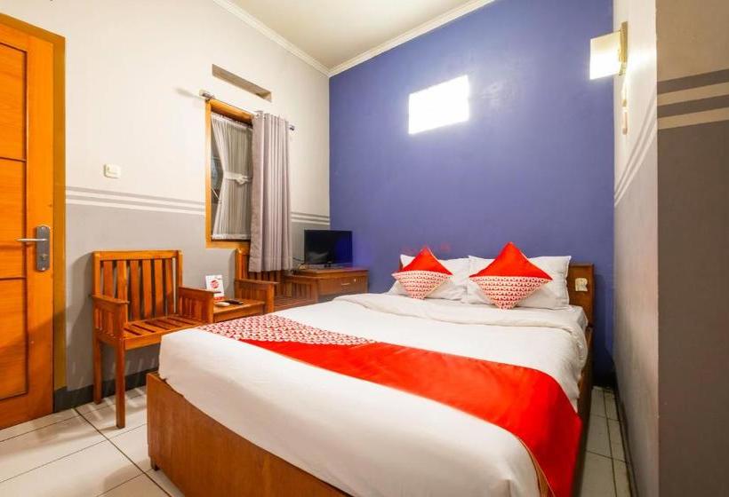 فندق Oyo 2625 Pondok Penginapan Patradisa