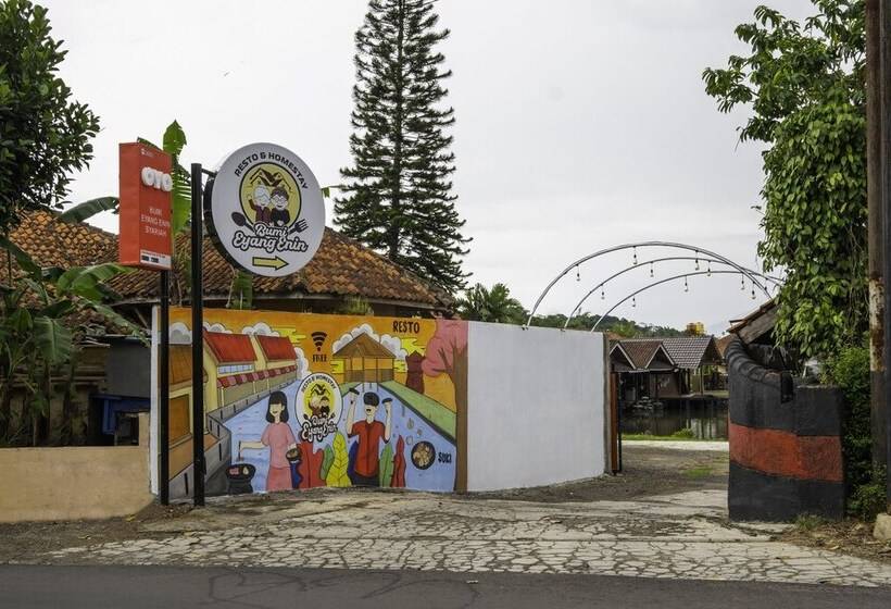 فندق Reddoorz Syariah At Bumi Eyang Enin Homestay Tasikmalaya