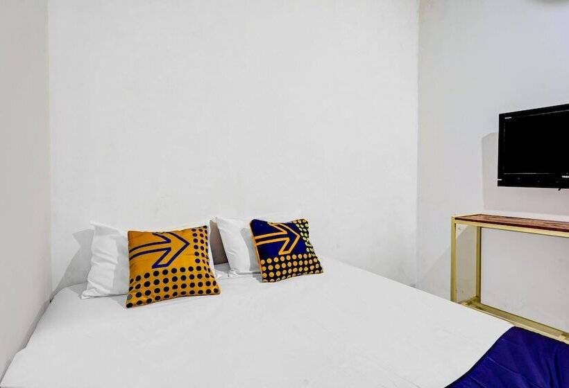 فندق Reddoorz Syariah At Bumi Eyang Enin Homestay Tasikmalaya