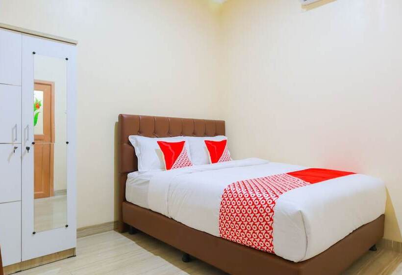 هتل Oyo 2741 Kr Bulan
