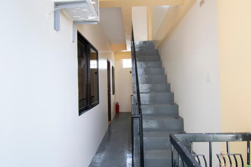 هتل Oyo 431 Apollo 11 Apartelle