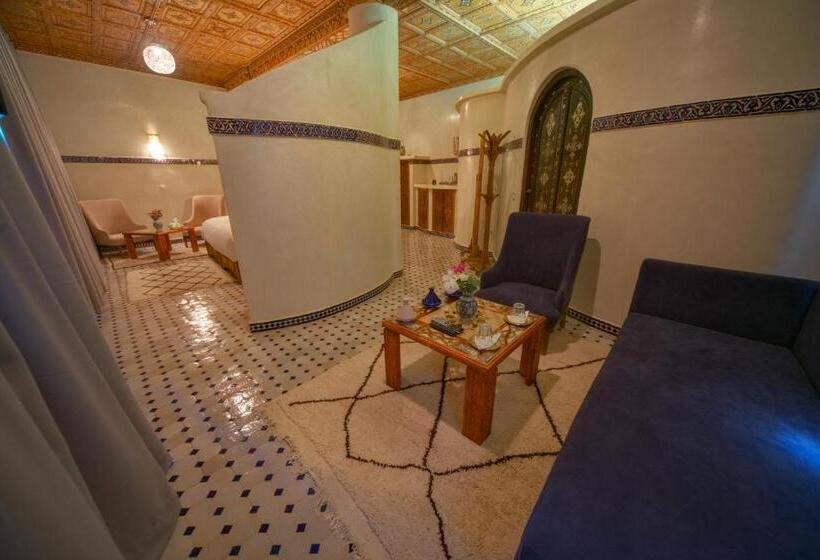 هتل Oz Palace Ouarzazate & Spa