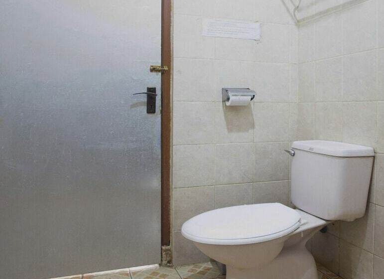 ホテル Spot On 2690  Tampan