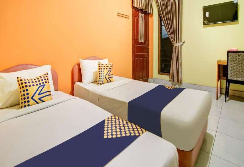 ホテル Spot On 2690  Tampan