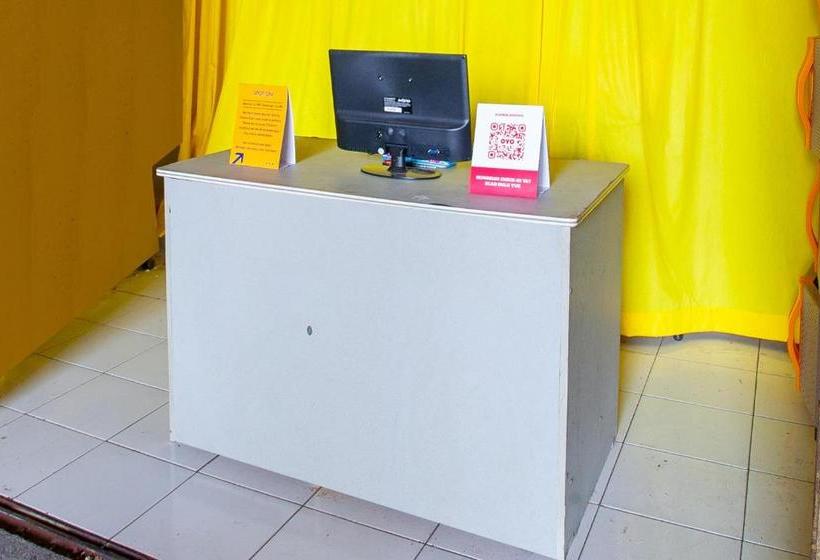 Отель Spot On 2697 Homy House