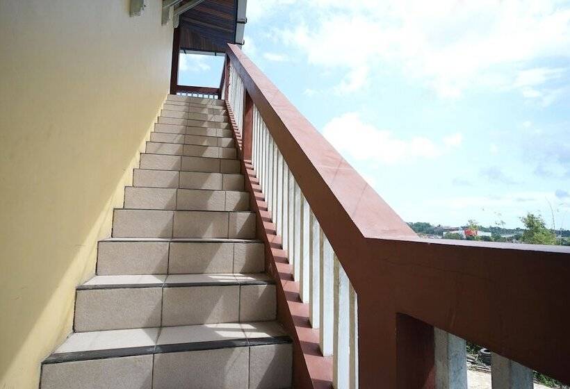 فندق Spot On 2729 Marzan Syariah Guest House