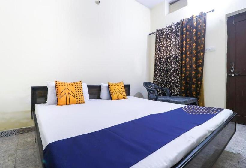 ホテル Spot On Samar Complex