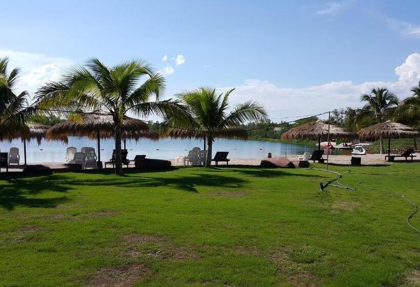 호텔 Tara Beach Resort Udonthani