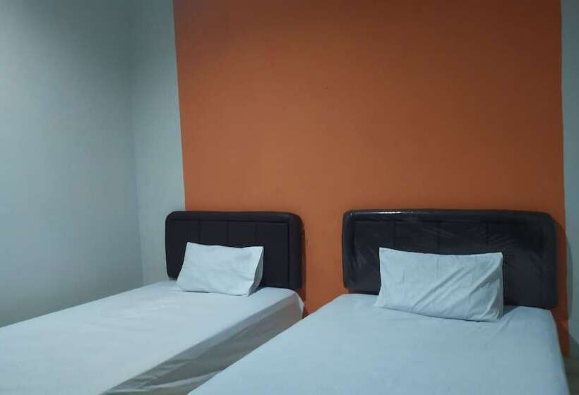 酒店 Yulia Guesthouse