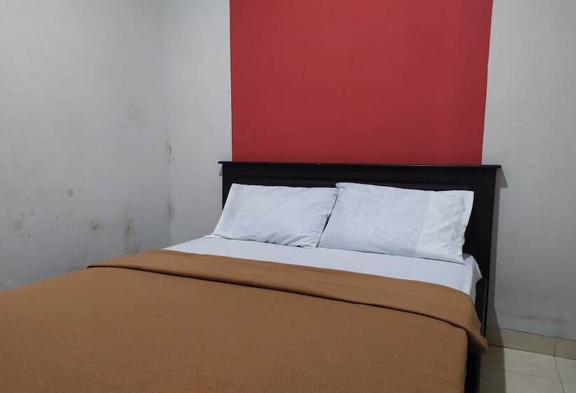 酒店 Yulia Guesthouse