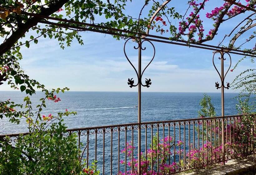 リゾートホテル Villa Le Baste