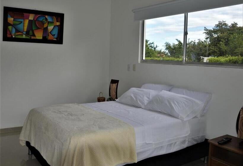 San Juan De Los Guayabos