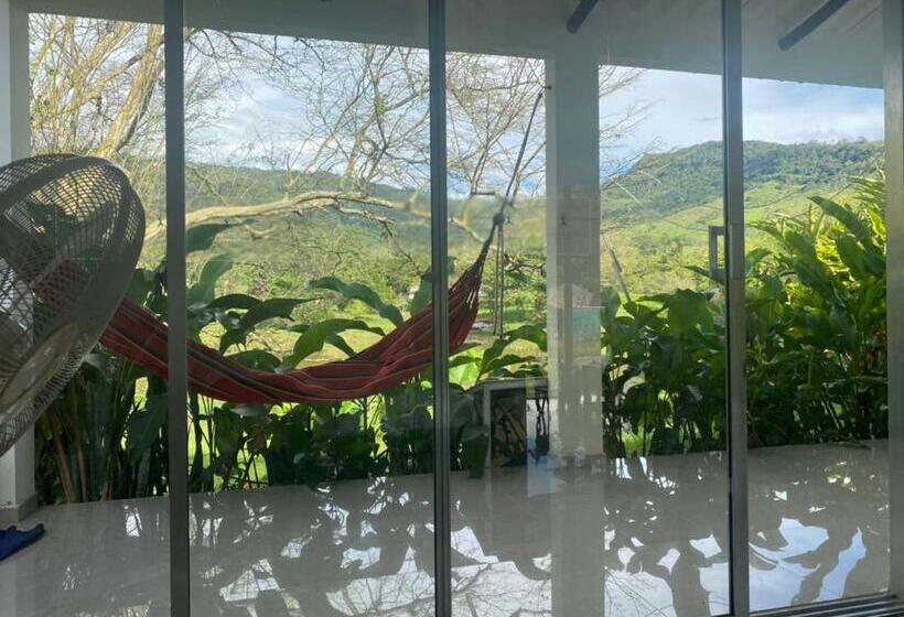 San Juan De Los Guayabos