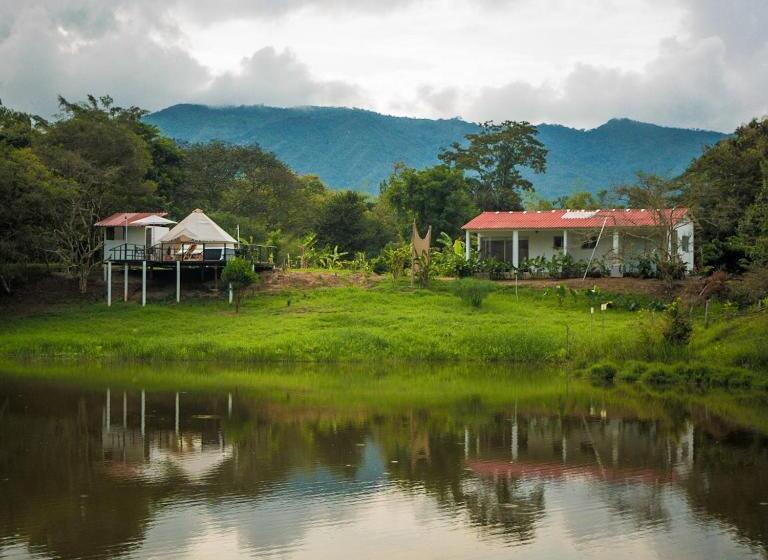 San Juan De Los Guayabos